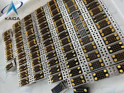 Laatste bedrijfscasus over Aangepaste rechthoekige connectoren