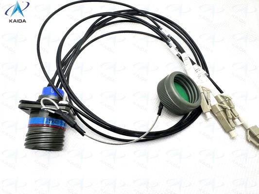 Optische glasvezelconnectoren met vrouwelijke connector, met montage van een verruimde glasvezelconnector