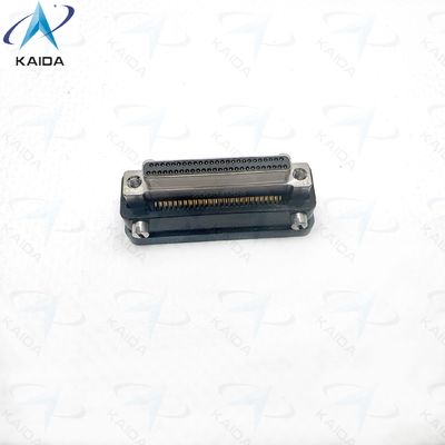 Langdurig contactmateriaal van koperlegering Metalen schelp met goud over nikkel contactplaat.J70-serie rechthoekige connector.J70-2C2-051-121-TH
