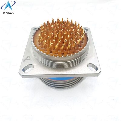 Soldeer Contact Type MIL DTL 38999 Ronde Connector die verbinding biedt bij een werktemperatuur van min 65 tot plus 200 graden. Aangepaste siliconen afdichting. D38999/20FJ61PHN